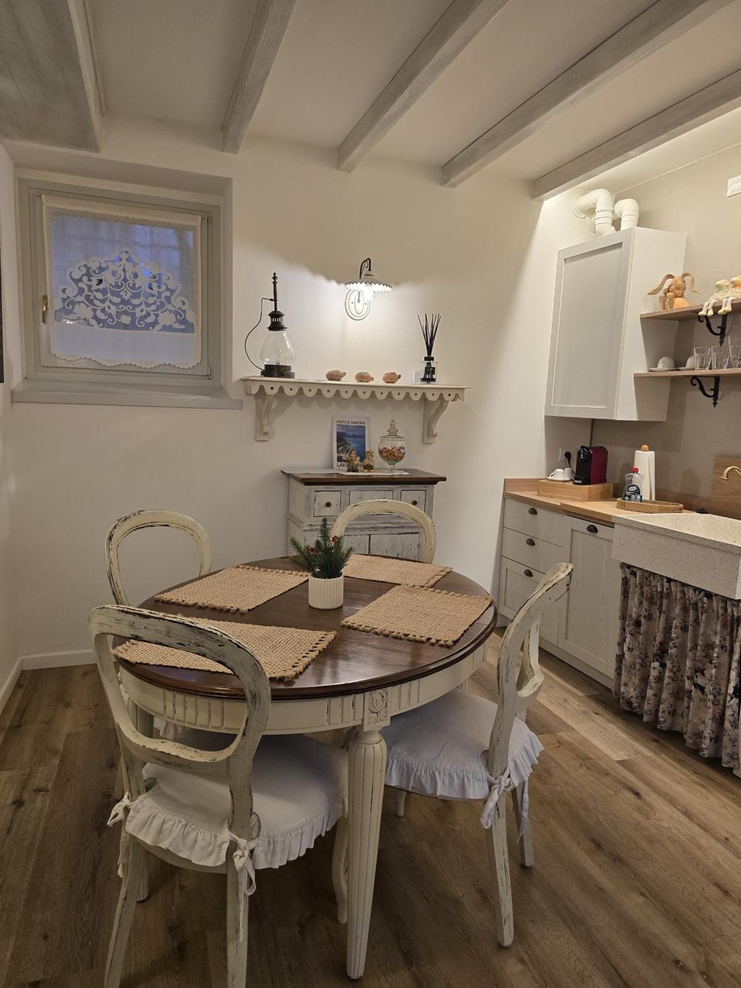 Antica Dimora Apartment San Felice del Benaco Ngoại thất bức ảnh